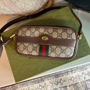 Gucci mini bag